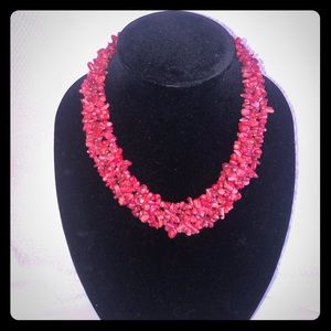 Red coral chip necklace